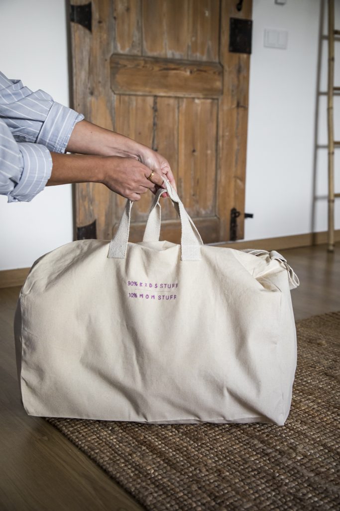 Weekend Bag de lona reciclada com personalização feita a bordado